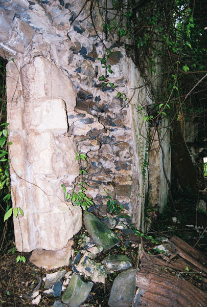 brokenwall